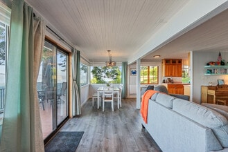 2062 S Breezy Point Rd in Camano, WA - Building Photo - Building Photo