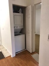 2255 Showers Dr in Mountain View, CA - Foto de edificio - Building Photo