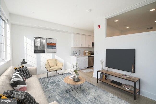 1324 Frankford Ave in Philadelphia, PA - Building Photo - Building Photo