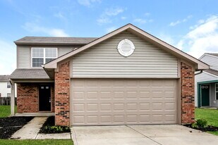 209 Bent Stream Ln in Brownsburg, IN - Building Photo