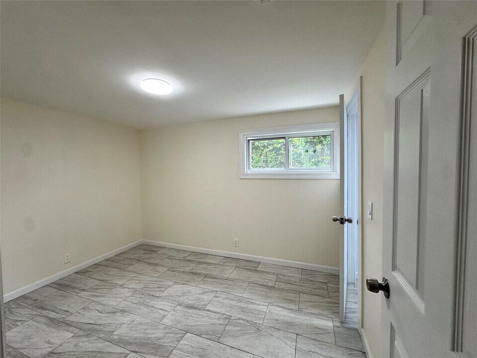 216 1st St in Yonkers, NY - Building Photo