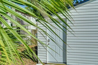 1204 E Hamilton Ave in Tampa, FL - Building Photo - Building Photo