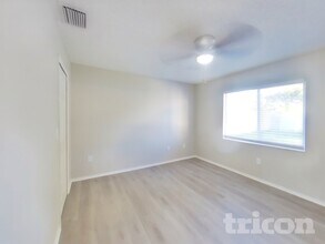 4522 Reynolds Creek Ave in Plant City, FL - Building Photo - Building Photo