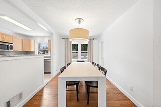 103 Heatherdell Rd in Ardsley, NY - Building Photo - Building Photo