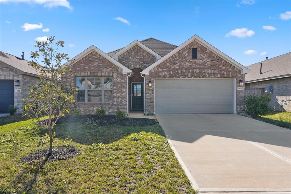 938 Silver Birch Br in Magnolia, TX - Building Photo