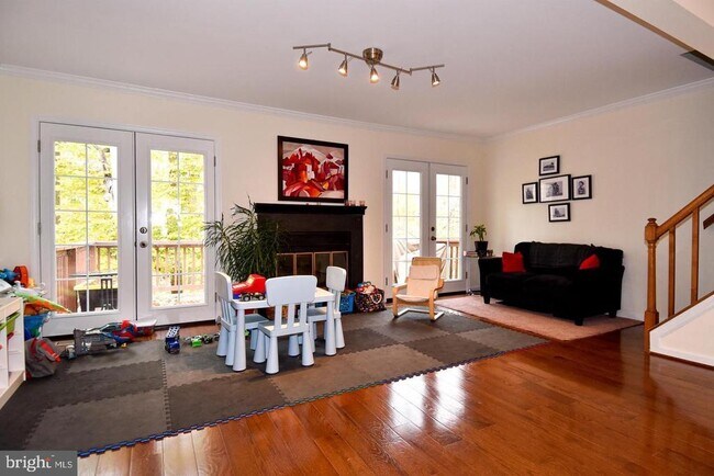 5449 Grove Ridge Way in North Bethesda, MD - Building Photo - Building Photo