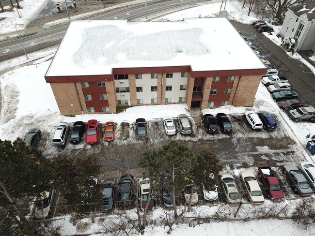 500 11th St S in St. Cloud, MN - Building Photo - Building Photo