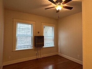 Katherine Apartments in Portland, OR - Building Photo - Interior Photo