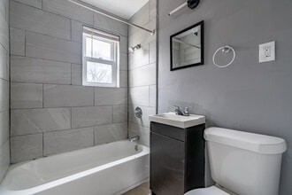 Willie Mitchell Apartments in Memphis, TN - Building Photo - Building Photo