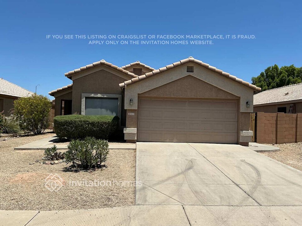 10630 E Emerald Ave in Mesa, AZ - Building Photo