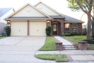 18507 S Raven Shore Dr in Cypress, TX - Building Photo