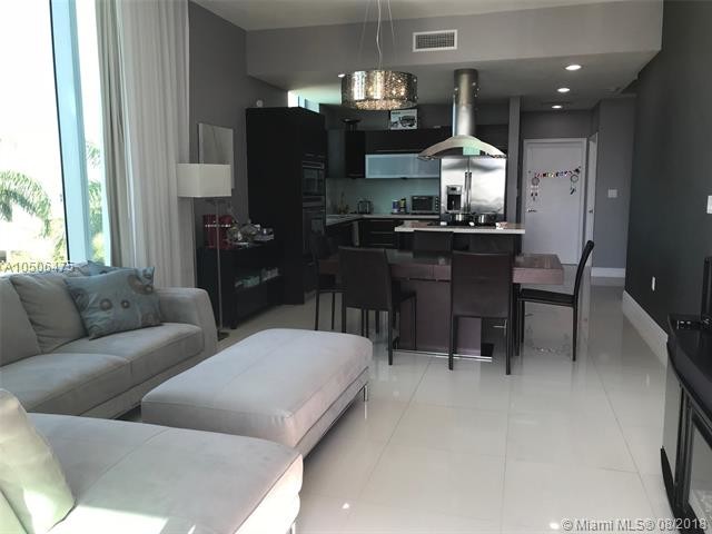 7930 East Dr-Unit -408 in North Bay Village, FL - Building Photo - Building Photo