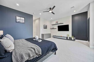 5821 Kansas St in Houston, TX - Building Photo