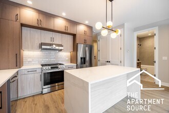 2355 W Flournoy St in Chicago, IL - Building Photo - Building Photo