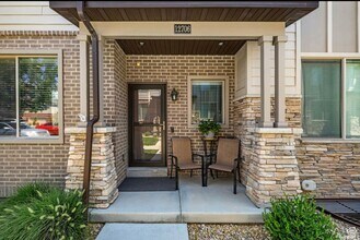 12706 Roll Save Ln in Riverton, UT - Foto de edificio - Building Photo