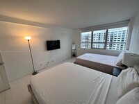 1416 Bay Rd, Unit 1164S in Miami Beach, FL - Foto de edificio - Building Photo