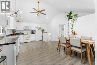 1595 Sprucewood Ave in Lasalle, ON - Building Photo - Building Photo