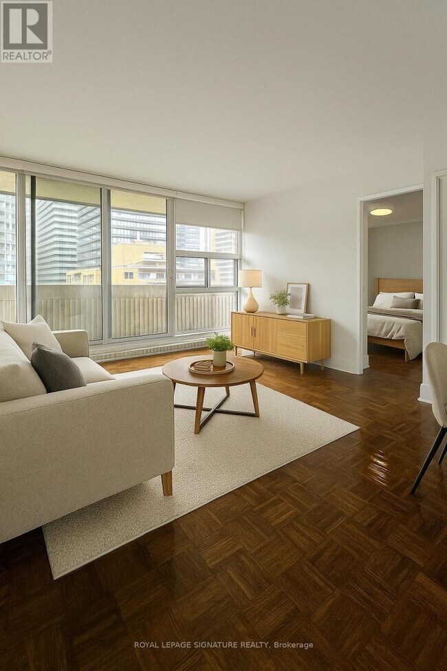 property at 33 Isabella St