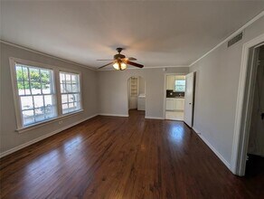 5637 Ellsworth Ave in Dallas, TX - Building Photo - Building Photo