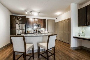 Alcove at Alamo Heights