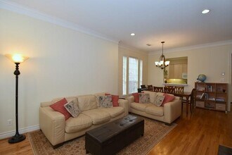 6841 Staffordshire Blvd in Houston, TX - Building Photo - Building Photo