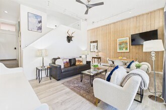 311 S Aspen St in Aspen, CO - Building Photo - Building Photo