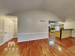 13001 Lakeview Pkwy in Villa Rica, GA - Building Photo - Building Photo