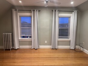 99 Union St, Unit 3 in Attleboro, MA - Building Photo - Building Photo