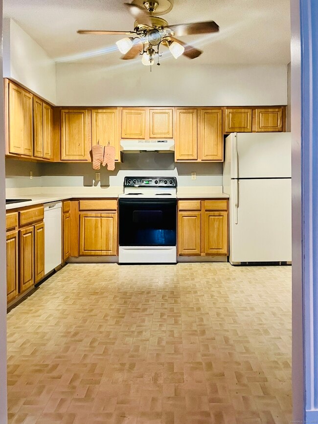 property at 24 Mortson St