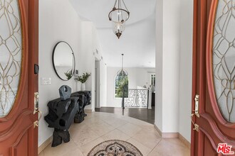 3782 Berry Dr in Los Angeles, CA - Building Photo - Building Photo