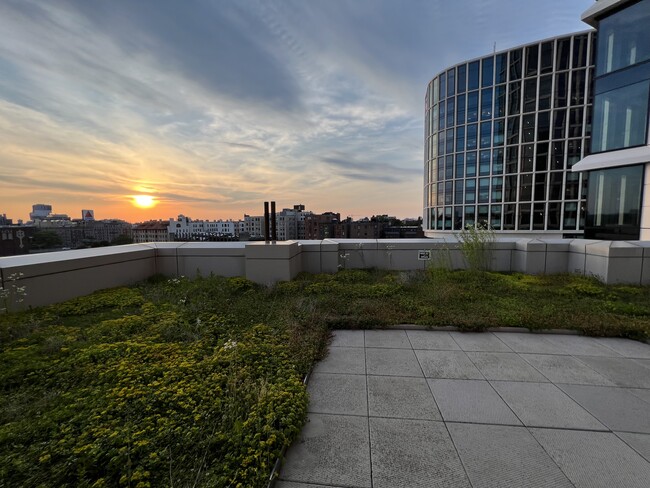 property at 1085 Boylston St