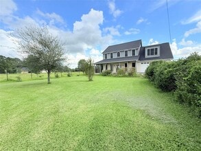 4002 Lord Rd in Crosby, TX - Building Photo - Building Photo