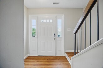 909 Westwind Pl in Virginia Beach, VA - Building Photo - Building Photo