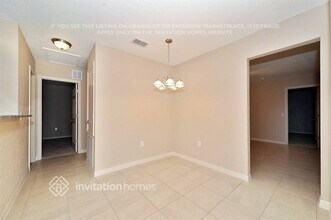 3410 Sherry Dr in Brandon, FL - Foto de edificio - Building Photo