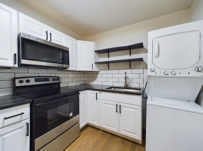 property at 6208 E 152 Terrace