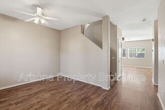 13285 W Gelding Cir in Surprise, AZ - Building Photo - Building Photo