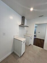 4221 Duquesne Ave, Unit 4221 in Culver City, CA - Foto de edificio - Building Photo