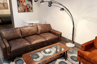 350 East Ave in Rochester, NY - Building Photo