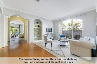 8917 Joachim Ln in Austin, TX - Foto de edificio - Building Photo