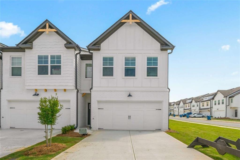 206 Auburn Valley Wy in Auburn, GA - Building Photo