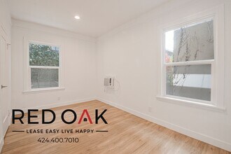 1818 Whitley Ave in Los Angeles, CA - Building Photo - Building Photo