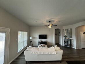 8314 Stonehollow in Temple, TX - Building Photo - Building Photo