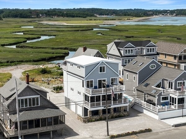 131 Glades Rd in Scituate, MA - Building Photo - Building Photo