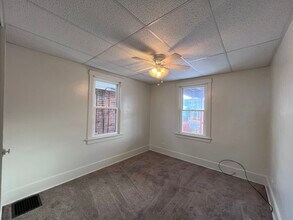 827 Norwich Ave in Pittsburgh, PA - Building Photo - Building Photo