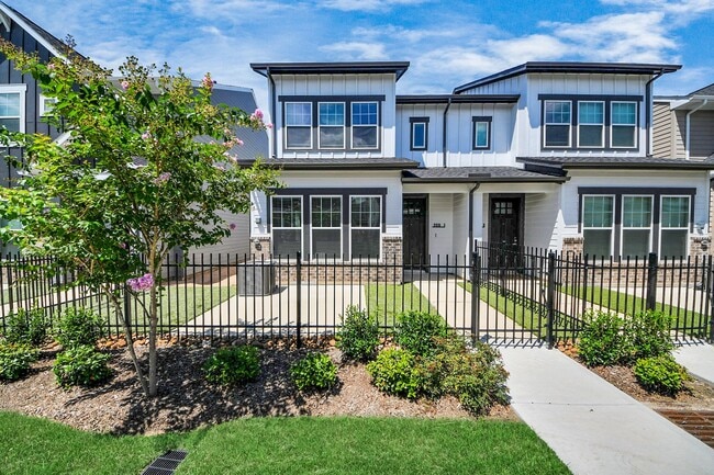 property at 5300 Berkeley Knl Cir