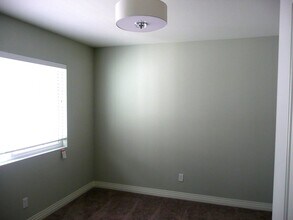 1431 S Beacon St in Los Angeles, CA - Building Photo - Building Photo