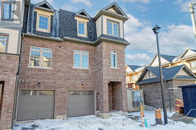 138 Senay Cir