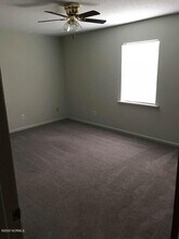 1213 E Fire Tower Rd-Unit -N in Greenville, NC - Foto de edificio - Building Photo