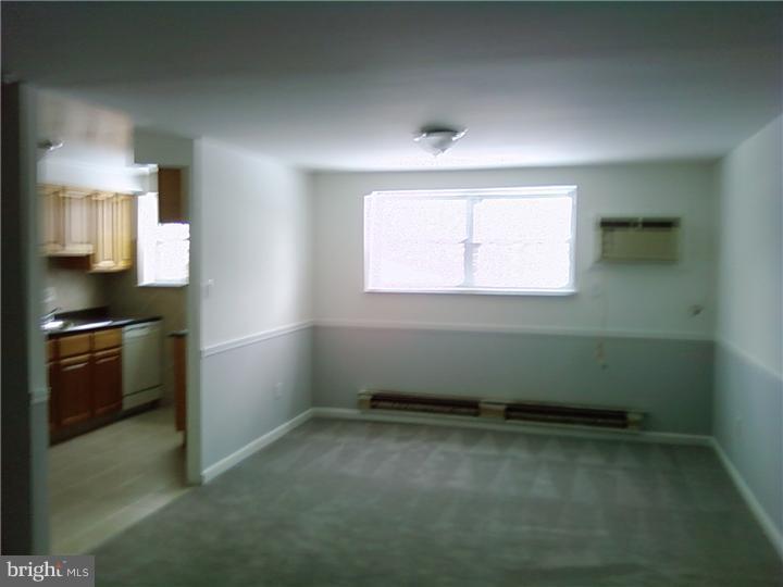744 E Chester Pike in Ridley Park, PA - Building Photo