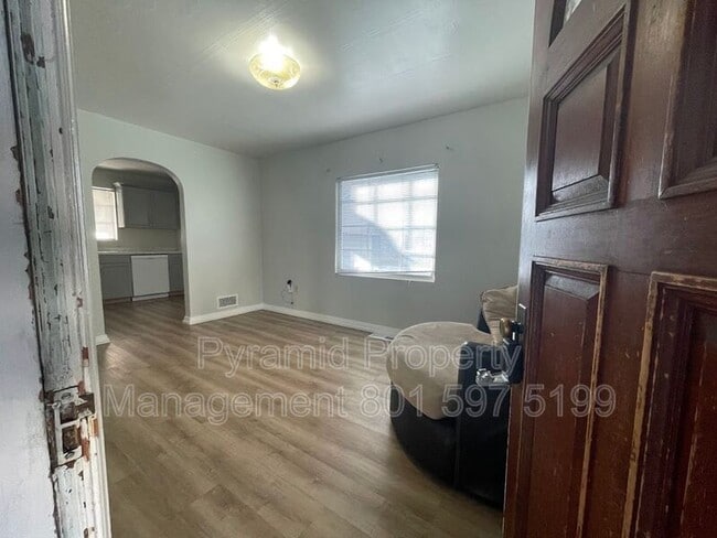 39-43 W 800 N St in Provo, UT - Building Photo - Building Photo